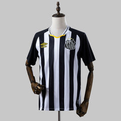 Camisa Santos II 25/26 Masculina vista no manequin