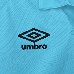 Logo da fornecedora Umbro na Camisa Santos III 25/26 Feminina