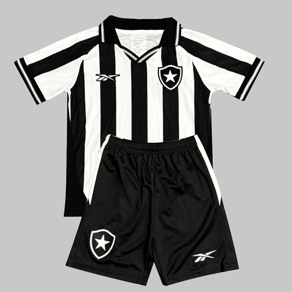 Camisa infantil Botafogo Home 25/26 vista de frente nas cores preto e branco.