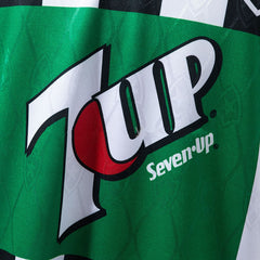Detalhe do patrocínio 7UP na Camisa Botafogo Retrô 1995