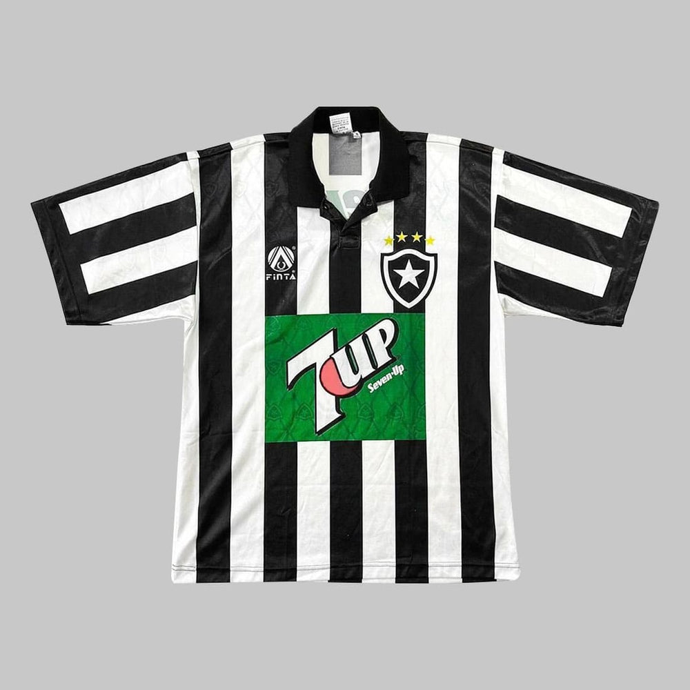 Frente da Camisa Botafogo Retrô 1995 masculina nas cores preto e branco